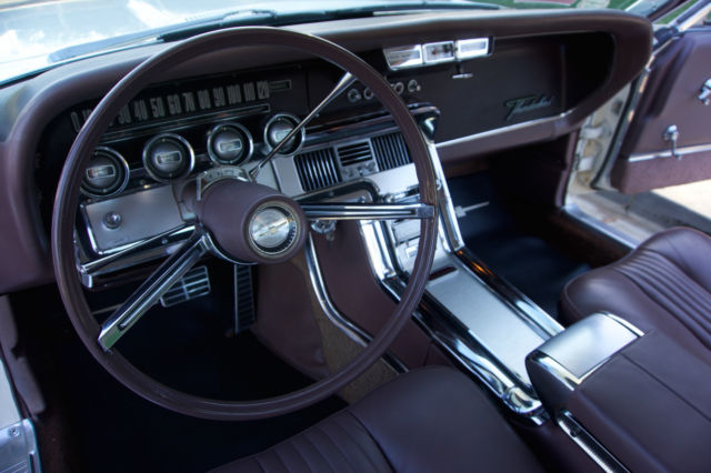 1964 Ford Thunderbird - photo 10