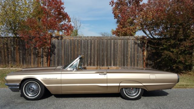 1964 Ford Thunderbird Convertible 390 - A/C - Power Steering & Brakes - Texas 1964 Ford Thunderbird Convertible