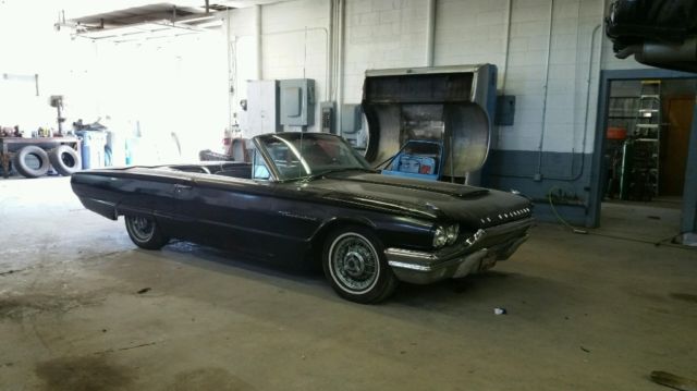 1964 Ford Thunderbird Convertible - photo 10