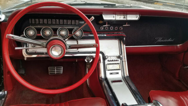 1964 Ford Thunderbird Convertible - photo 10
