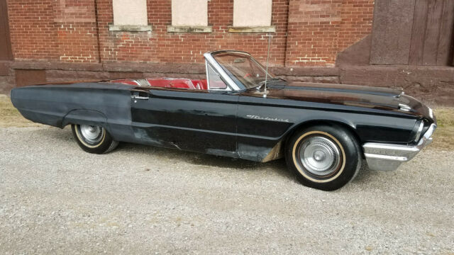 1964 Ford Thunderbird Convertible - photo 12