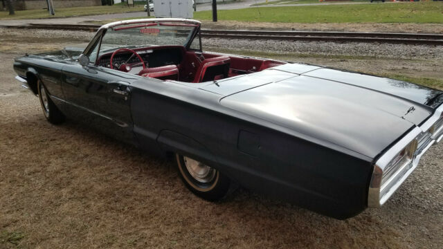 1964 Ford Thunderbird Convertible - photo 3