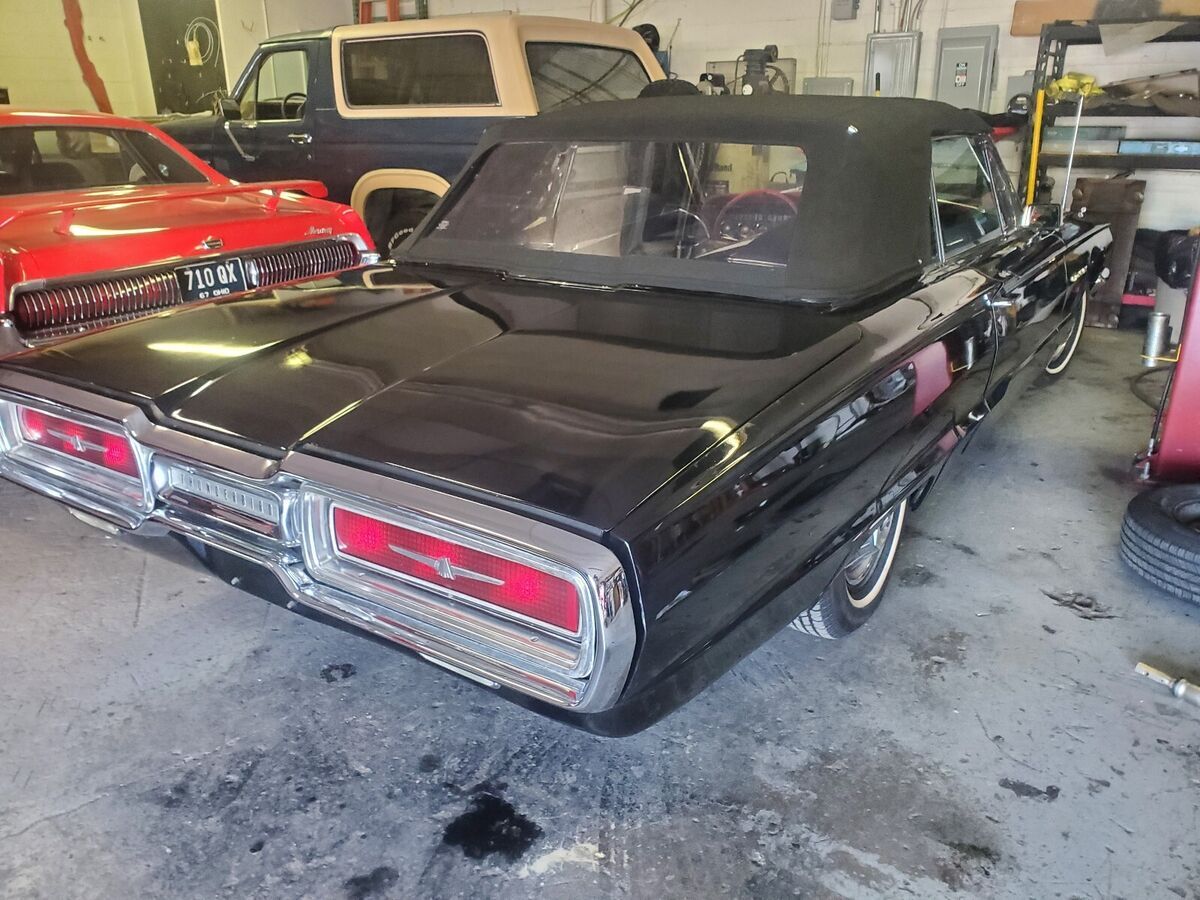 1964 Ford Thunderbird - photo 9