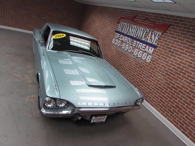 1964 Ford Thunderbird - photo 2