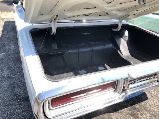 1964 Ford Thunderbird - photo 12