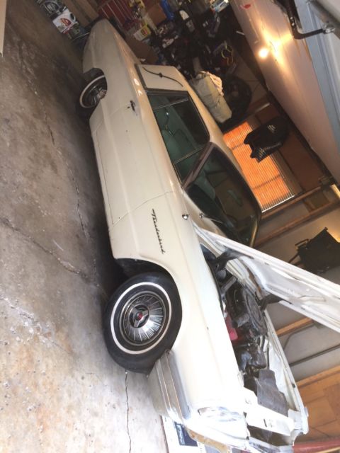 1964 Ford Thunderbird - photo 2