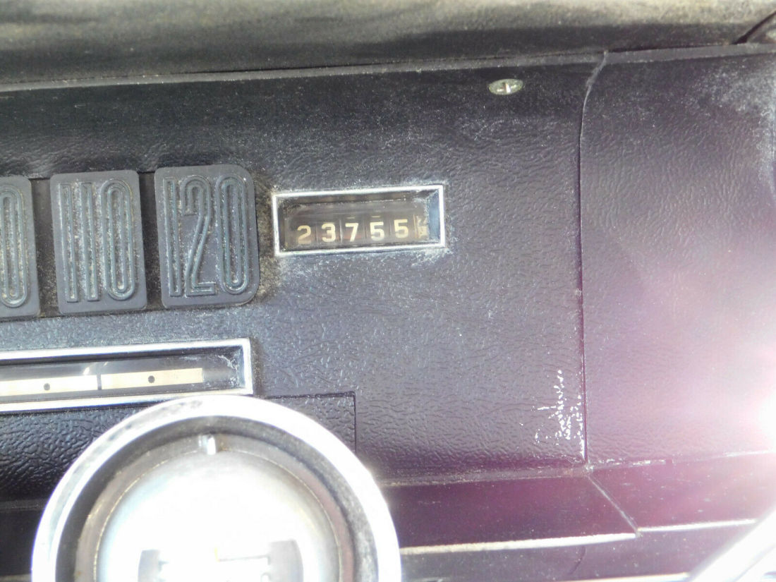 1964 Ford Thunderbird HARDTOP ORIGINAL MILES - photo 11