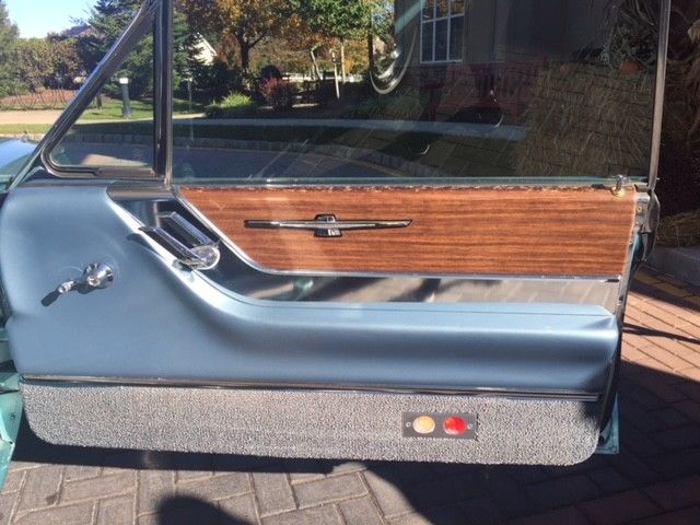 1964 Ford Thunderbird LANDAU COUPE - photo 11