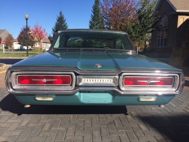 1964 Ford Thunderbird LANDAU COUPE - photo 4