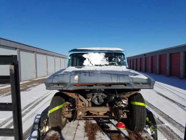 1964 GMC Suburban - photo 12