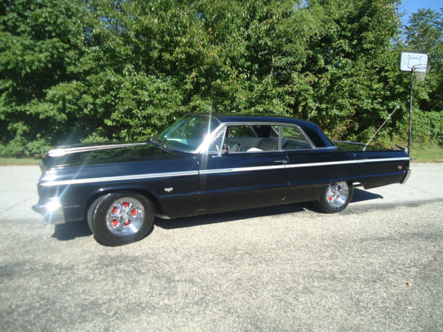 1964 IMPALA SS COUPE - TRUE SS - GORGEOUS CAR- BEAUTIFUL COLOR SCHEME- PRETTY 1964 Chevrolet Impala SS