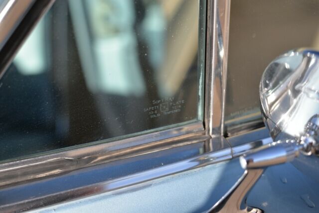 1964 Chevrolet Impala station wagon - photo 12