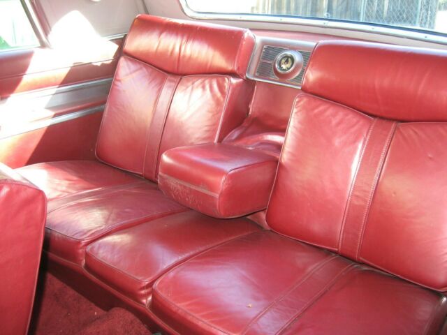 1964 Chrysler Imperial Crown - photo 4