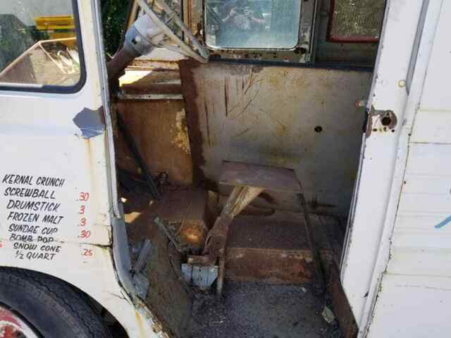 1964 International Harvester M800 - photo 12