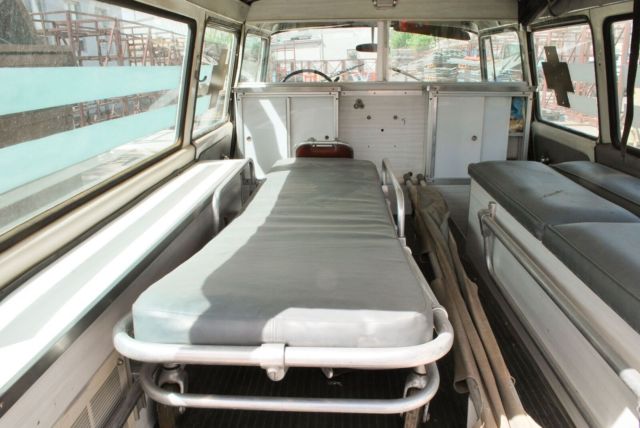 1964 International Harvester Travelall Ambulance Travelall - photo 3