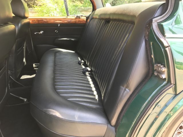 1964 Jaguar MK 2 4-door - photo 7