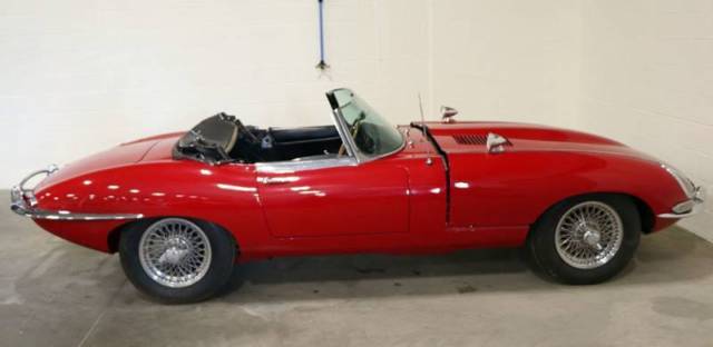 1964 Jaguar E-Type -- - photo 3