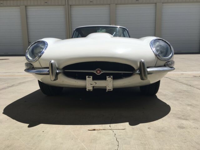 1964 Jaguar E-Type Series 1 FHC - photo 4