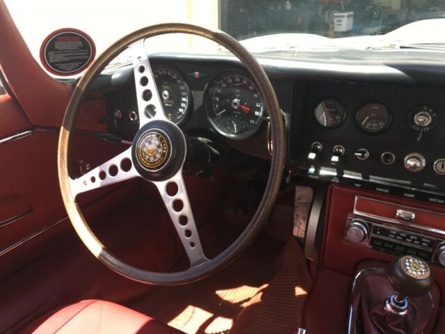 1964 Jaguar E-Type Series 1 FHC - photo 8