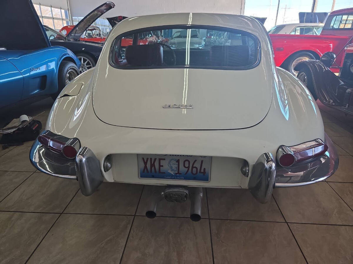 1964 Jaguar E-Type HARD TOP - photo 7