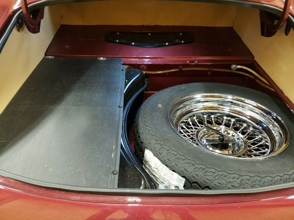 1964 Jaguar E-Type - photo 11