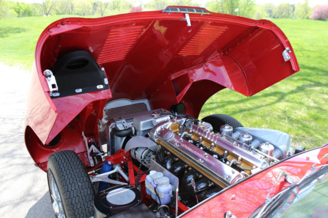 1964 Jaguar E-Type - photo 13