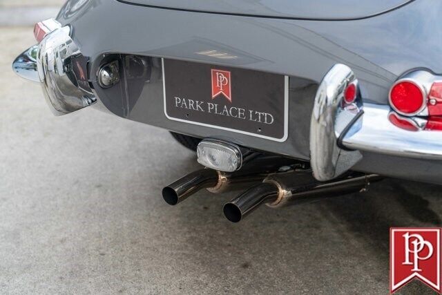 1964 Jaguar XK Coupe - photo 11