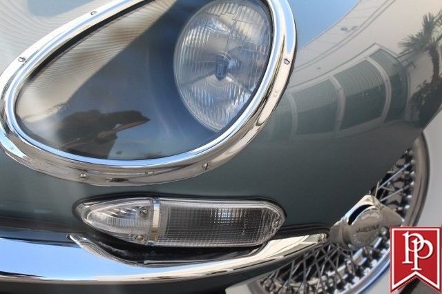 1964 Jaguar E-Type XKE Roadster - photo 9