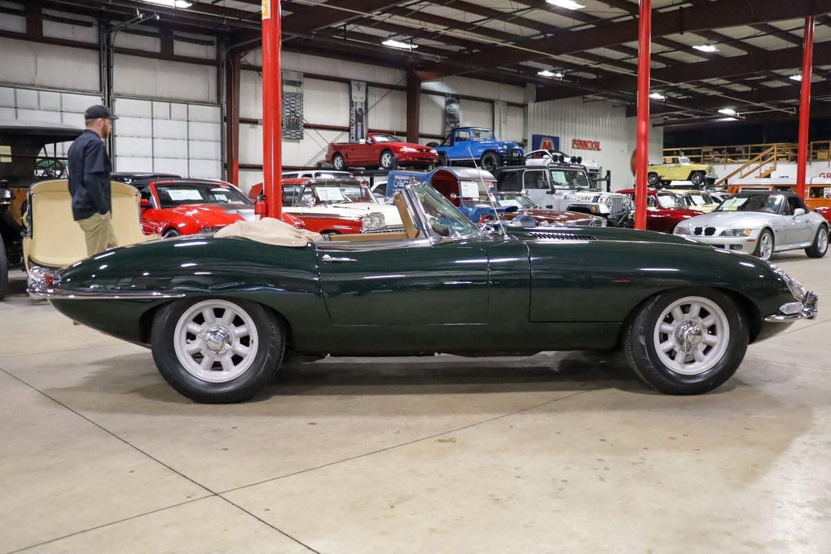 1964 Jaguar XK Series I Roadster - photo 10