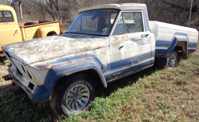 1964 Jeep J-200 Gladiator Truck Body on 1987 Wagoneer 4x4 Frame V8 Engine 1964 Jeep J-200