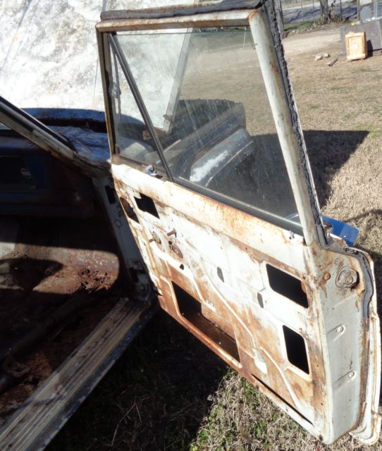 1964 Jeep J-200 - photo 13