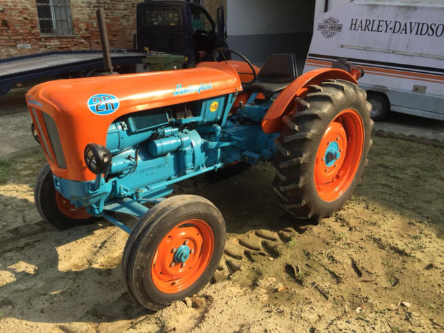 1964 Lamborghini 2R Tractor Restored in Italy 1 Family Owner Excellent Collector 1964 Lamborghini Trattori