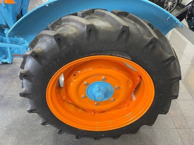 1964 LAMBORGHINI TRACTOR 2R TRACTOR - (COLLECTOR SERIES) - photo 11