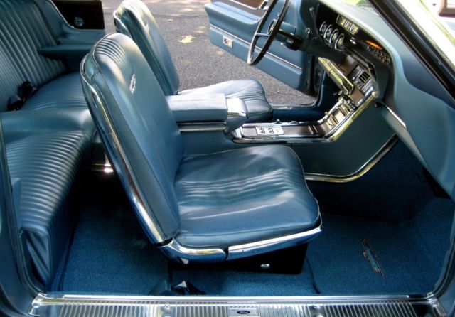 1964 Ford Thunderbird Landau - photo 11