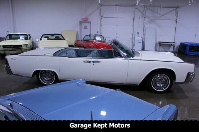 1964 Lincoln Continental 4-Door Convertible - photo 11