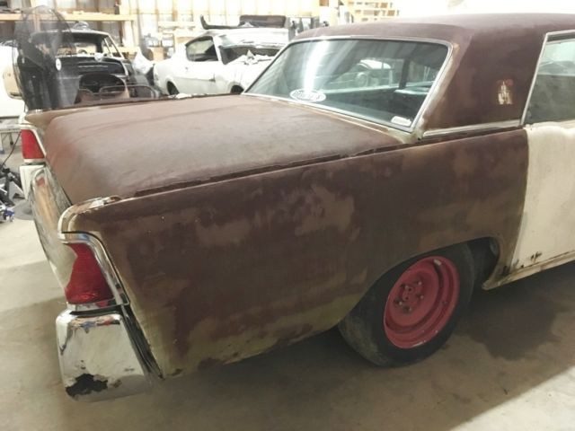 1964 Lincoln Continental 4dr Sedan - photo 9