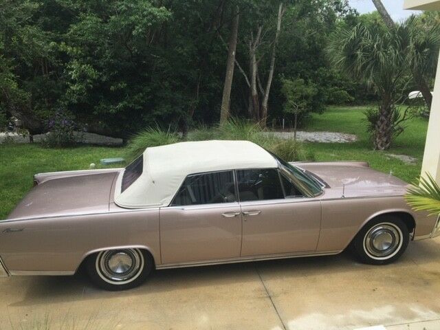 1964 Lincoln Continental Convertible - photo 4