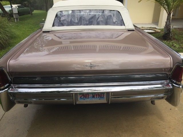 1964 Lincoln Continental Convertible - photo 5