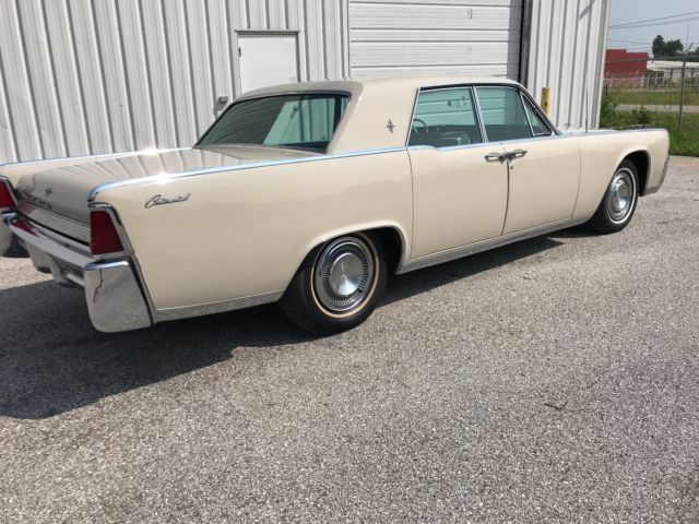1964 Lincoln Continental - photo 3