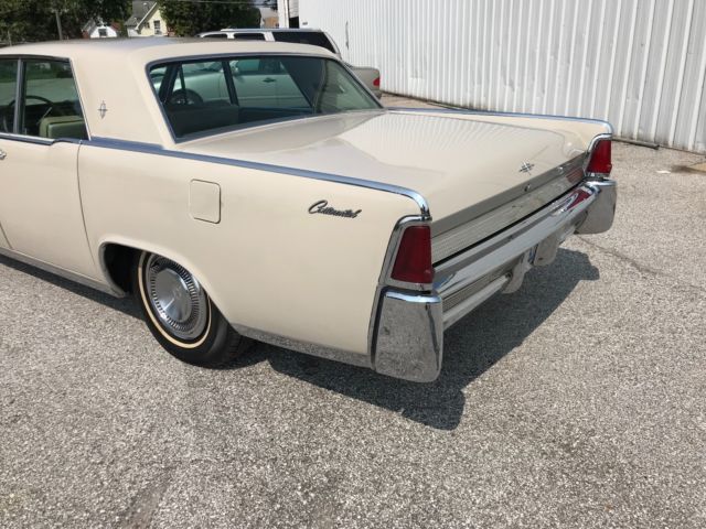 1964 Lincoln Continental - photo 7