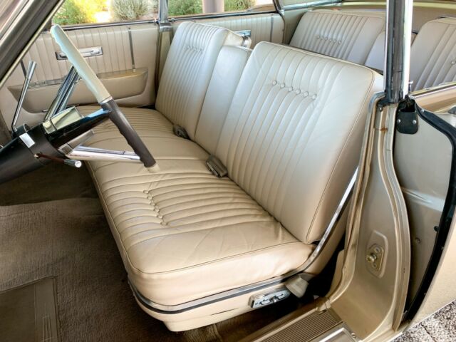 1964 Lincoln Continental 4dr Sedan - photo 6