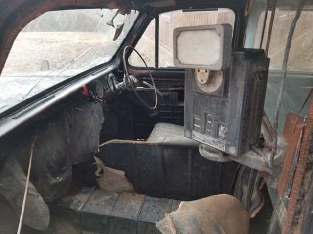 1964 Austin FX4 - photo 12