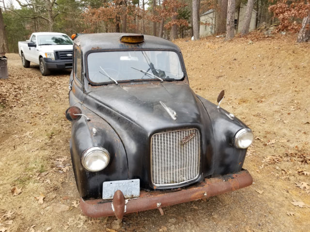 1964 Austin FX4 - photo 2