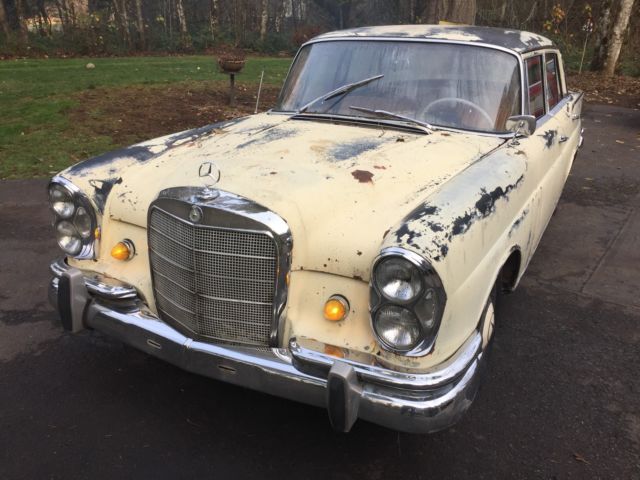 1964 Mercedes-Benz 200-Series - photo 3