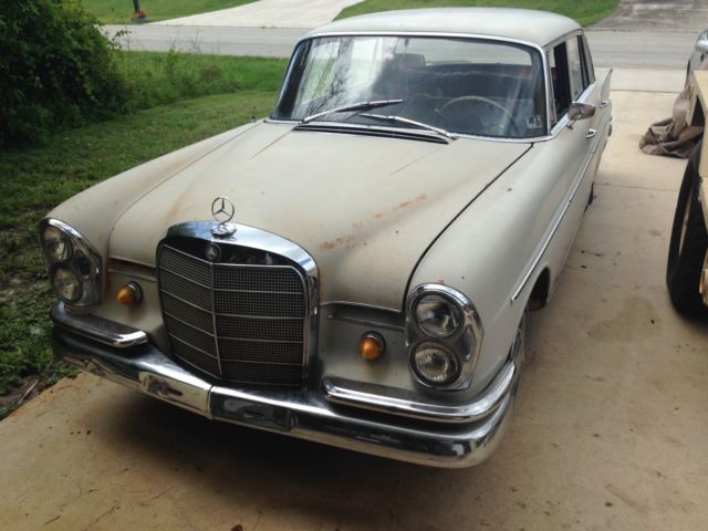 1964 Mercedes-Benz 200-Series 220 See - photo 9