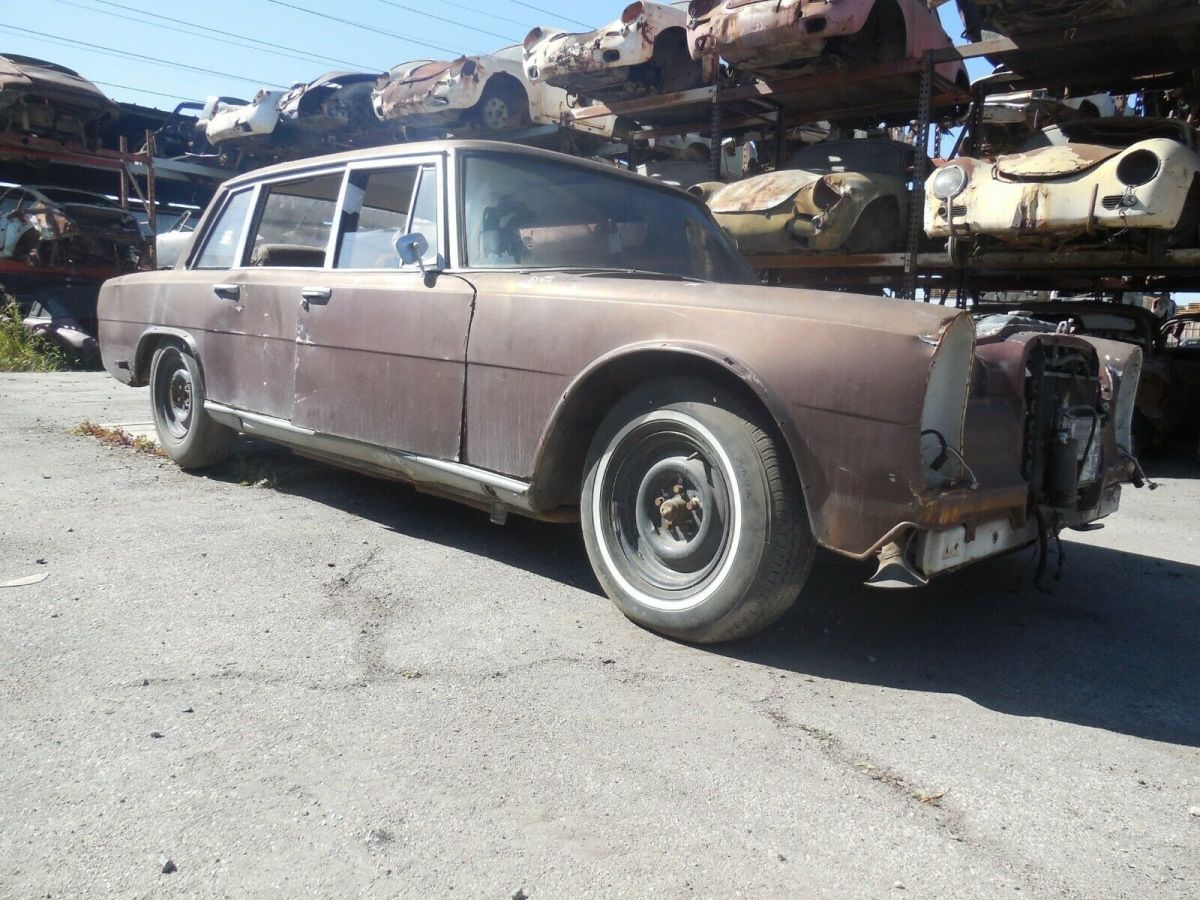 1964 Mercedes 600 Sedan SWB Project Car For Restoration No Reserve M100 Limo 1964 Mercedes-Benz 600-Series No Reserve Sold on CA Title Ready for Export