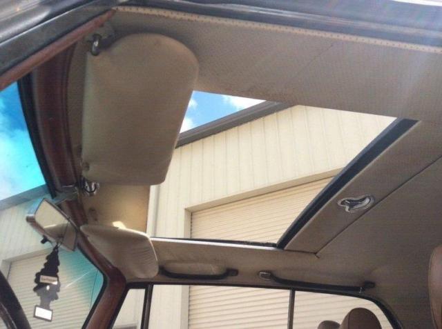 1964 Mercedes-Benz 220 European SEB  Leather Seats, Sunroof, AC - photo 9