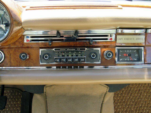 1964 Mercedes-Benz 200-Series -- - photo 10