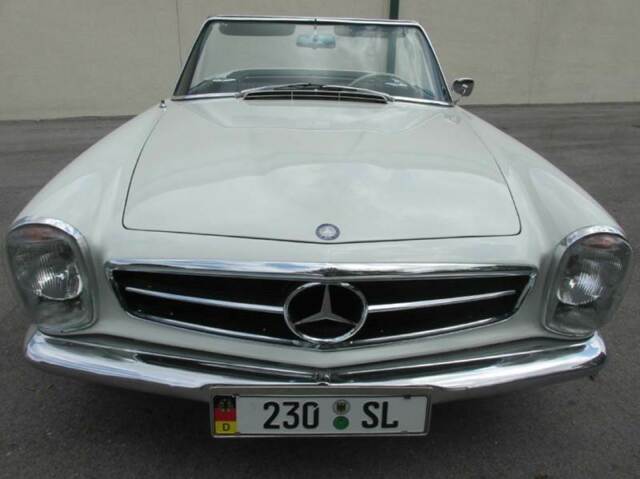 1964 Mercedes-Benz 200-Series -- - photo 11