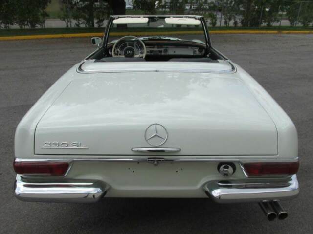 1964 Mercedes-Benz 200-Series -- - photo 7
